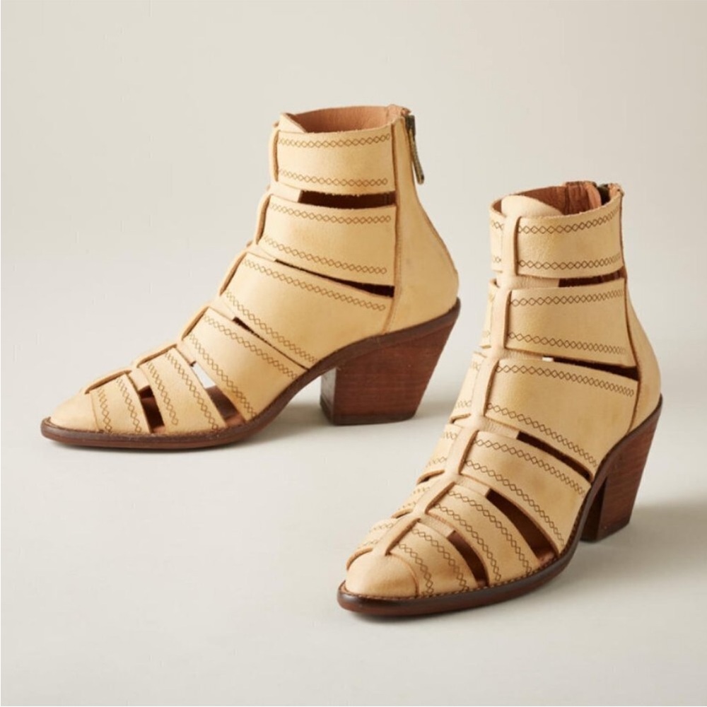 Veracruz Sundance Lex Leather Cutout Ankle Boots Size 39 US 8.5